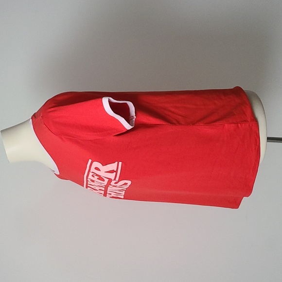 Stranger Things Merch T-shirt (L) + bracelets & necklaces (new) - Picture 10 of 13